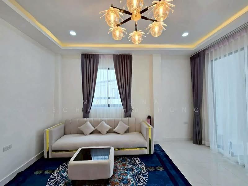 undefined, Chon Buri (Pattaya), Nong Pru, Bang Lamung (Pattaya), Chon Buri (Pattaya), 3 Bedrooms, 204 sqm, Townhouse For Rent, by Mantana Techapahaphong, 500254758 - DDproperty.com