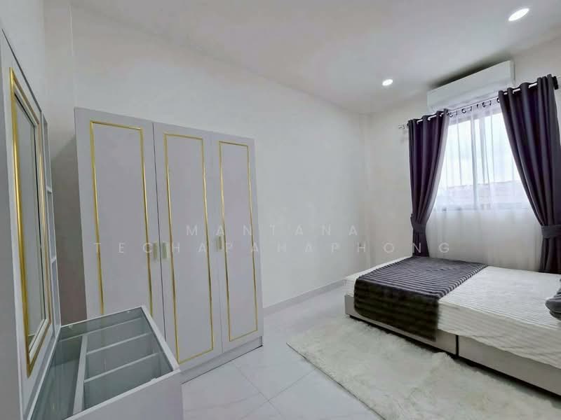 undefined, Chon Buri (Pattaya), Nong Pru, Bang Lamung (Pattaya), Chon Buri (Pattaya), 3 Bedrooms, 204 sqm, Townhouse For Rent, by Mantana Techapahaphong, 500254758 - DDproperty.com