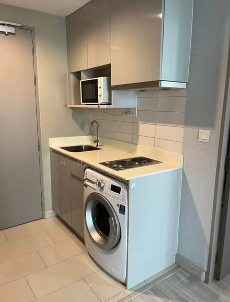 IDEO MOBI Sukhumvit 81, Bangkok, 2097 Sukhumvit Road, Bang Chak, Phra Khanong, Bangkok, 1 Bedroom, 32 sqm, Condo For Rent, by Khun Toey เตย, 500254774 - DDproperty.com