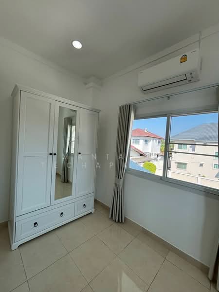 undefined, Chon Buri (Pattaya), Ta Khian Tia, Bang Lamung (Pattaya), Chon Buri (Pattaya), 5 Bedrooms, 300 sqm, Single Detached House For Rent, by Mantana Techapahaphong, 500254777 - DDproperty.com