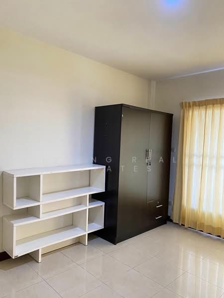 Baan Klang Muang Rama 9 Soi 43, กรุงเทพ, สวนหลวง, สวนหลวง, กรุงเทพ, 150 ตร.ม., ทาวน์เฮ้าส์ ให้เช่า, โดย Living Real Estates, 500254779 - DDproperty.com