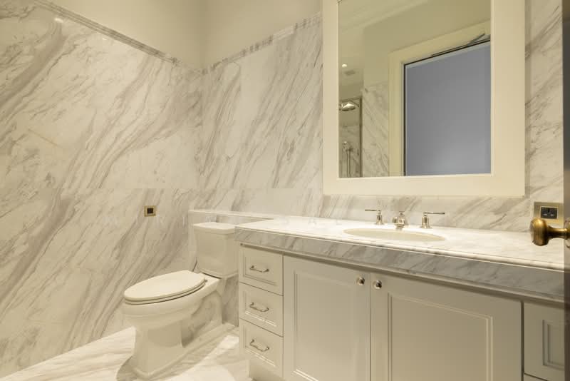 98 Wireless, Bangkok, 98 Wireless Road, Lumphini, Pathum Wan, Bangkok, 2 Bedrooms, 120 sqm, Condo For Sale, by Miriam Sae-tan, 500254793 - DDproperty.com