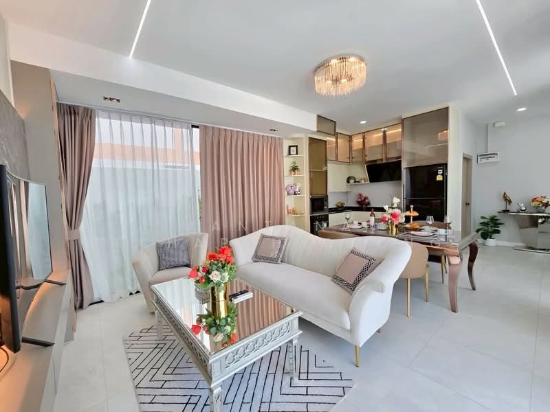 3-BR Villa, Chon Buri (Pattaya), Surasak, Si Racha, Chon Buri (Pattaya), 3 Bedrooms, 70 sqm, Villa For Rent, by Mantana Techapahaphong, 500254802 - DDproperty.com