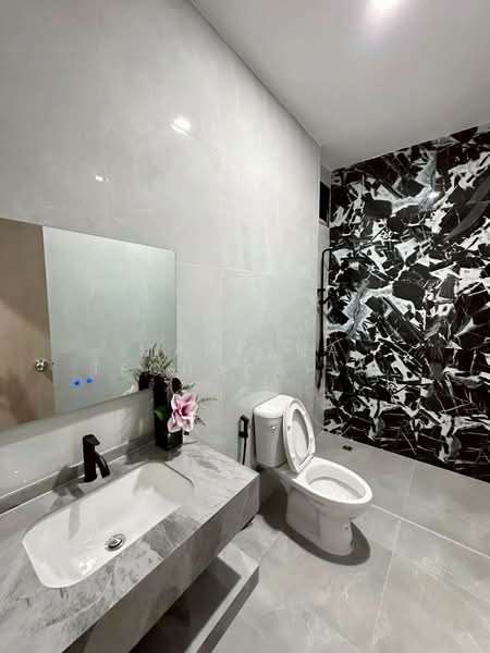 3-BR Villa, Chon Buri (Pattaya), Surasak, Si Racha, Chon Buri (Pattaya), 3 Bedrooms, 70 sqm, Villa For Rent, by Mantana Techapahaphong, 500254802 - DDproperty.com