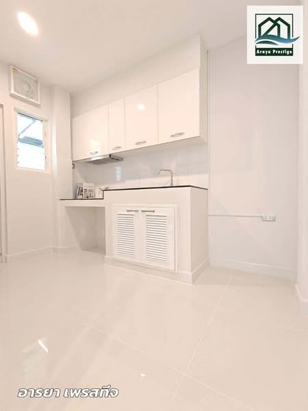 Centro Srinakarin-Bangna, Bangkok, Chaloem Phrakiat Rama 9 Road, Nong Bon, Prawet, Bangkok, 4 Bedrooms, 200 sqm, Single Detached House For Sale, by วิสุทธินี เฉลิมสินสุวรรณ, 500254806 - DDproperty.com