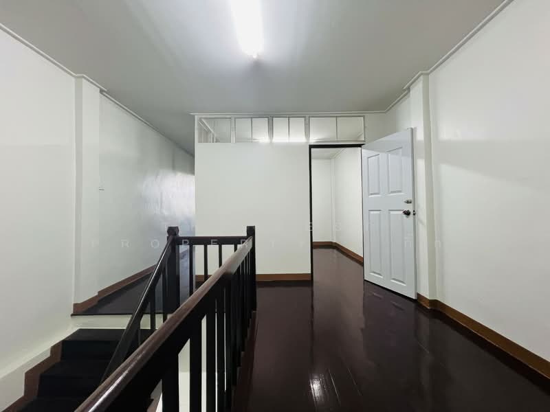 ทาวน์เฮ้าส์ลาดใหญ่ สมุทรสงคราม, Samut Songkhram, Lat Yai, Muang Samut Songkhram, Samut Songkhram, 2 Bedrooms, 120 sqm, Townhouse For Sale, by The Best Property   กิ๊ก, 500254815 - DDproperty.com