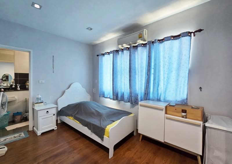 ดิเอ็กซ์คลูซีฟ สาทร-กัลปพฤกษ์, Bangkok, Bang Khae, Bang Khae, Bangkok, 3 Bedrooms, 220 sqm, Townhouse For Sale, by The Best Property นะ, 500254879 - DDproperty.com