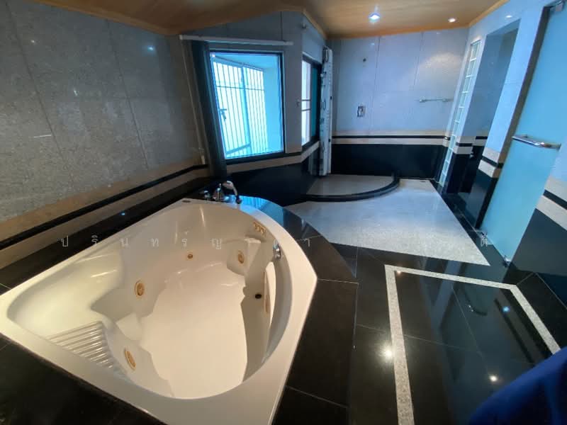 Baan Klang Muang Rama 9 Soi 43, Bangkok, พระราม 9 ซอย 43, Suan Luang, Suan Luang, Bangkok, 3 Bedrooms, 170 sqm, Townhouse For Rent, by ปรินทร์ญาดา ชิณโชติ, 500254883 - DDproperty.com