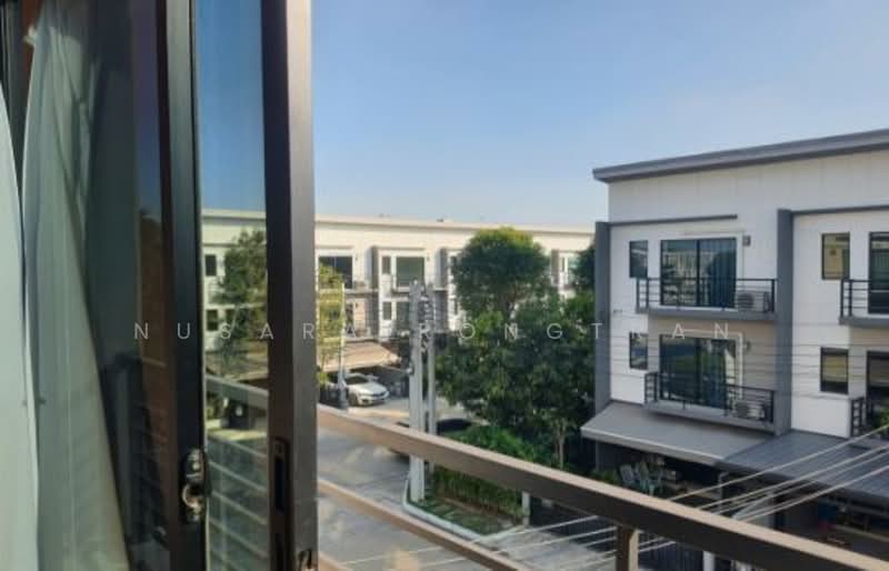 3-BR Townhouse, Bangkok, Khlong Tanon, Sai Mai, Bangkok, 3 Bedrooms, 145 sqm, Townhouse For Rent, by Nusara Rongtran, 500254902 - DDproperty.com