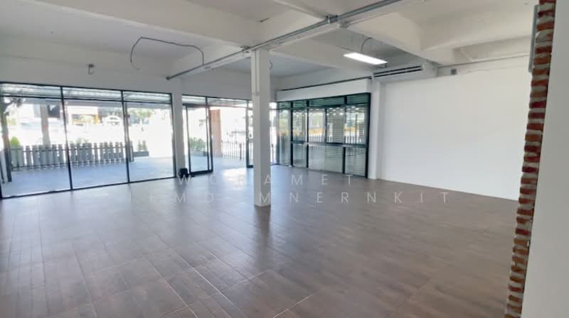 8-BR Townhouse, Prachuap Khiri Khan, Hin Lek Fai, Hua Hin, Prachuap Khiri Khan, 8 Bedrooms, 528 sqm, Townhouse For Sale, by Woramet  Jiemdumnernkit, 500254913 - DDproperty.com