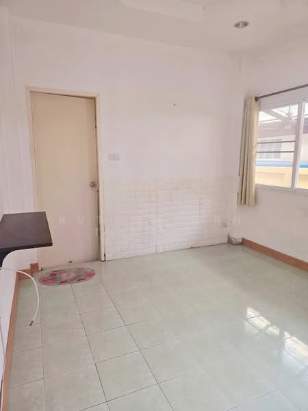 บ้านให้เช่า – ใกล้มหาวิทยาลัยพายัพ เพียง 5 นาที ค่าเช่า 10,000 บาท / เดือน รหัสทรัพย์ : No.6H340, Chiang Mai, San Klang, San Kamphaeng, Chiang Mai, 2 Bedrooms, 110 sqm, Single Detached House For Rent, by Rutchaporn Tunsiri, 500254931 - DDproperty.com