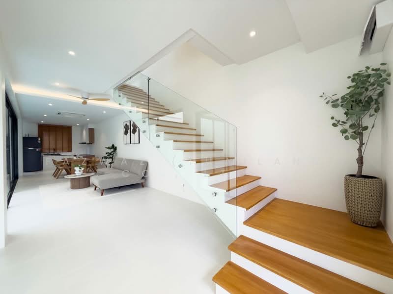 For Sale - 3 Bedroom Villa for Sale Choeng Thale Phuket | Near Boat Avenue & Laguna, Phuket