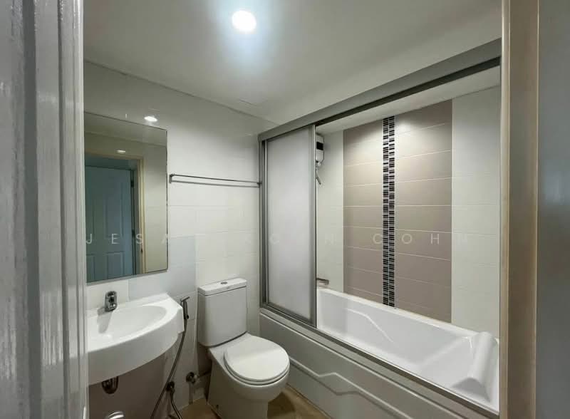 Lumpini Place Rama 9-Ratchada, Bangkok, Rama 9 Road, Huai Khwang, Huai Khwang, Bangkok, 2 Bedrooms, 72 sqm, Condo For Sale, by Jesadakorn Cohn, 500254971 - DDproperty.com