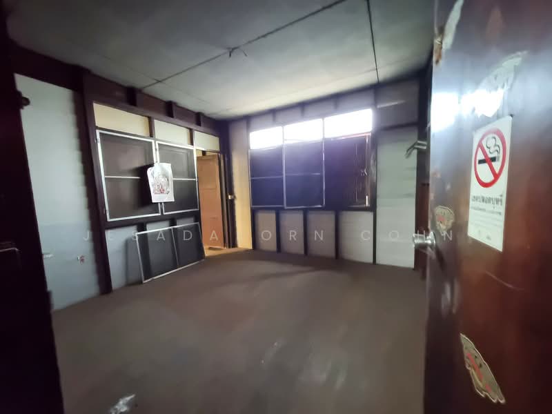 3-BR House, Bangkok, Anusaowari, Bang Khen, Bangkok, 3 Bedrooms, 200 sqm, Single Detached House For Sale, by Jesadakorn Cohn, 500254990 - DDproperty.com