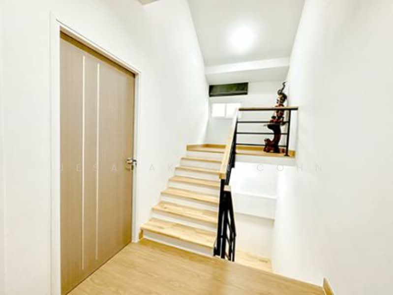 3-BR House, Bangkok, Khlong Kum, Bueng Kum, Bangkok, 3 Bedrooms, 446 sqm, Single Detached House For Sale, by Jesadakorn Cohn, 500255025 - DDproperty.com