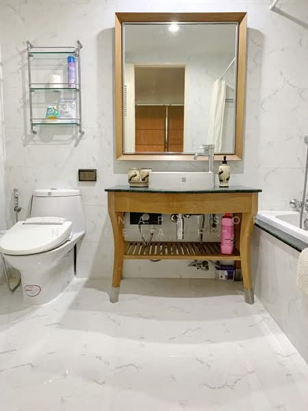 The Bangkok Sukhumvit 61, Bangkok, Sukhumvit 61, Khlong Tan Nua, Watthana, Bangkok, 2 Bedrooms, 75 sqm, Condo For Rent, by Thannapatsorn Leelacherdchai, 500255095 - DDproperty.com