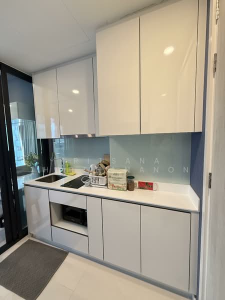 Mazarine Ratchayothin, Bangkok, Soi Phahonyothin 30, Phahonyothin Road, Chan Kasem, Chatuchak, Bangkok, 1 Bedroom, 34 sqm, Condo For Rent, by Kritsana Thipthananon, 500255096 - DDproperty.com