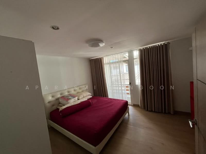 3-BR Townhouse, Bangkok, Chatuchak, Chatuchak, Bangkok, 3 Bedrooms, 150 sqm, Townhouse For Sale, by Aparasmi Mengoon, 500255097 - DDproperty.com