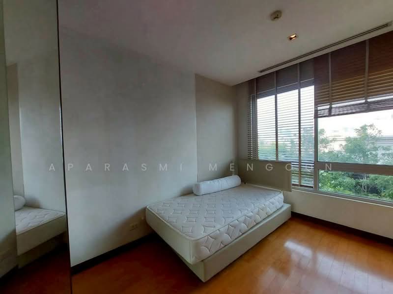 The Lofts Yennakart, Bangkok, 366 ์Soi Nang Linchi Yenakat Road, Chong Nonsi, Yan Nawa, Bangkok, 2 Bedrooms, 93 sqm, Condo For Rent, by Aparasmi Mengoon, 500255100 - DDproperty.com