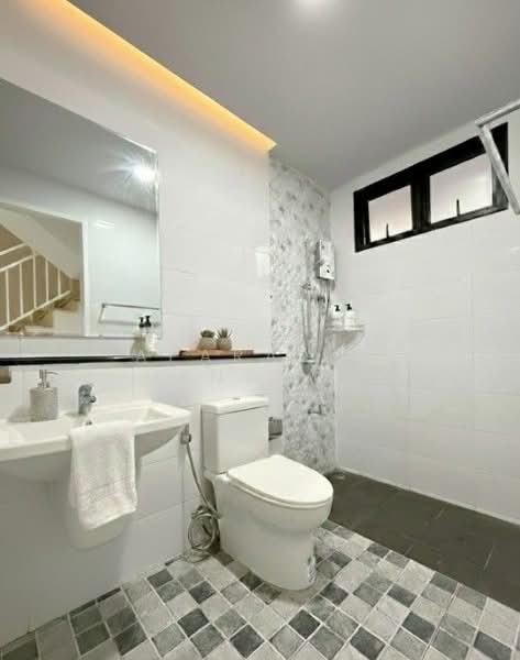 Zerene Petchkasem-Phutthamonthon Sai 3 : ซีรีน เพชรเกษม-พุทธมณฑล สาย 3, กรุงเทพ, 101 ถนนพุทธมณฑล สาย 3, หนองค้างพลู, หนองแขม, กรุงเทพ, 196 ตร.ม., บ้านเดี่ยว ขาย, โดย Aparasmi Mengoon, 500255134 - DDproperty.com