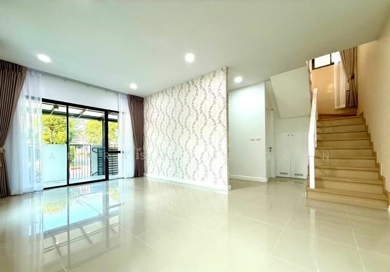 Zerene Petchkasem-Phutthamonthon Sai 3, Bangkok, 101 Phutthamonthon Sai 3 Road, Nong Kang Plu, Nong Khaem, Bangkok, 4 Bedrooms, 196 sqm, Single Detached House For Sale, by Aparasmi Mengoon, 500255134 - DDproperty.com