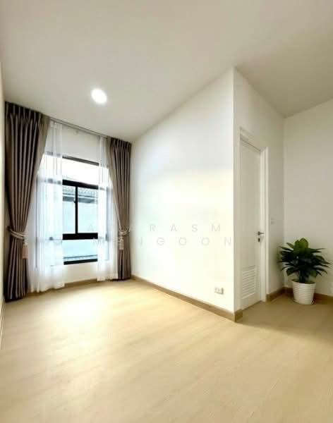 Zerene Petchkasem-Phutthamonthon Sai 3 : ซีรีน เพชรเกษม-พุทธมณฑล สาย 3, กรุงเทพ, 101 ถนนพุทธมณฑล สาย 3, หนองค้างพลู, หนองแขม, กรุงเทพ, 196 ตร.ม., บ้านเดี่ยว ขาย, โดย Aparasmi Mengoon, 500255134 - DDproperty.com