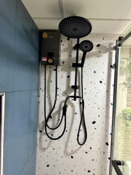 Century Park, Bangkok, 49 22 Vibhavadi-Rangsit Road, Jom Phon, Chatuchak, Bangkok, 2 Bedrooms, 42 sqm, Condo For Sale, by Aparasmi Mengoon, 500255143 - DDproperty.com