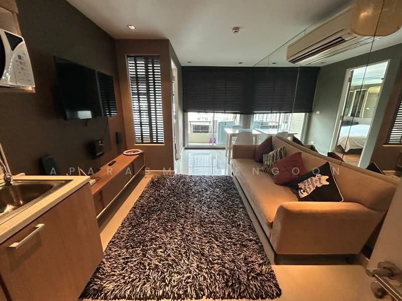 The Clover Thonglor Residence, Bangkok, Soi Sukhumvit 55, Khlong Tan Nua, Watthana, Bangkok, 1 Bedroom, 36 sqm, Condo For Rent, by Aparasmi Mengoon, 500255146 - DDproperty.com
