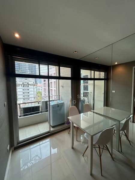 The Clover Thonglor Residence, Bangkok, Soi Sukhumvit 55, Khlong Tan Nua, Watthana, Bangkok, 1 Bedroom, 36 sqm, Condo For Rent, by Aparasmi Mengoon, 500255146 - DDproperty.com