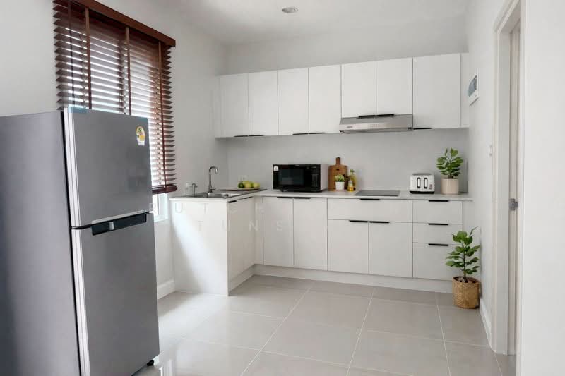 ให้เช่า - ทาวน์เฮ้าส์ให้เช่า – ใกล้มหาวิทยาลัยแม่โจ้ เพียง 5 นาที ค่าเช่า 20,000 บาท / เดือน No.11H638, เชียงใหม่