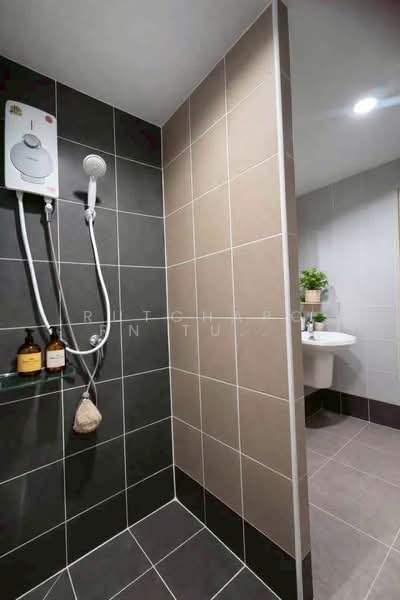 ทาวน์เฮ้าส์ให้เช่า – ใกล้มหาวิทยาลัยแม่โจ้ เพียง 5 นาที ค่าเช่า 20,000 บาท / เดือน No.11H638, Chiang Mai, Nong Chom, San Sai, Chiang Mai, 3 Bedrooms, 110 sqm, Townhouse For Rent, by Rutchaporn Tunsiri, 500255183 - DDproperty.com