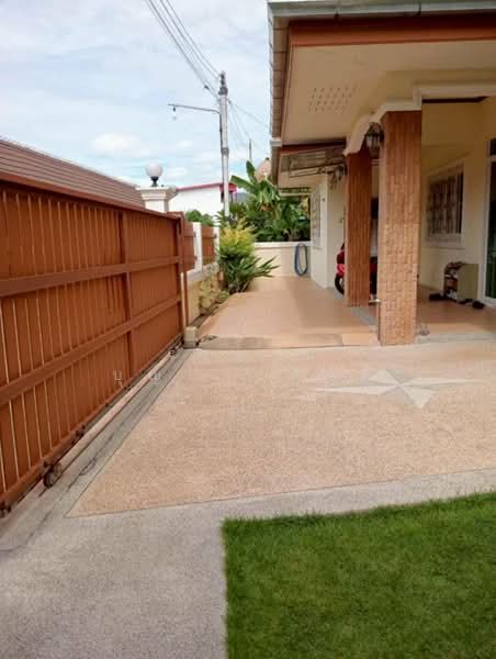 ขายบ้านเดี่ยวพร้อมอยู่ ใกล้ทะเลชะอำ ซอยร่วมจิตร อำเภอชะอำ จังหวัดเพชรบุรี ทำเลดี, Phetchaburi, Cha-am, Cha-Am, Phetchaburi, 3 Bedrooms, 144 sqm, Single Detached House For Sale, by รชตวัน บุญประสิทธิ์, 500255187 - DDproperty.com