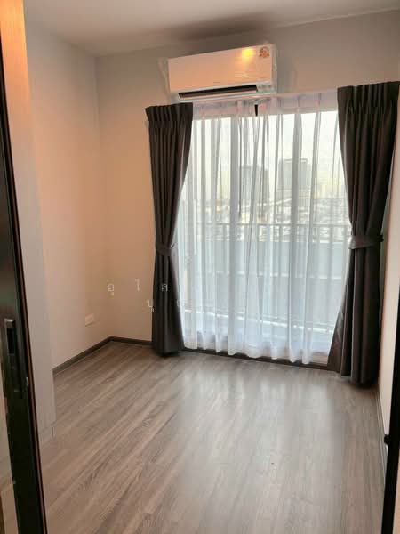 IDEO Ramkamhaeng Lamsali Station, Bangkok, Ramkhamhaeng Road, Hua Mak, Bang Kapi, Bangkok, 2 Bedrooms, 40 sqm, Condo For Rent, by Ulaiwan Boonsiri, 500255193 - DDproperty.com