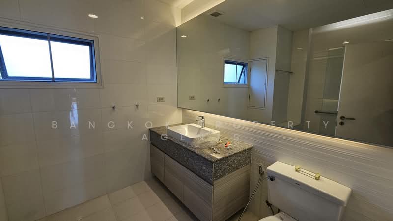 Baan Phansiri, Bangkok, Soi Thonglor 17, Khlong Tan Nua, Watthana, Bangkok, 3 Bedrooms, 320 sqm, Condo For Rent, by BANGKOK PROPERTY AGENTS, 500255210 - DDproperty.com