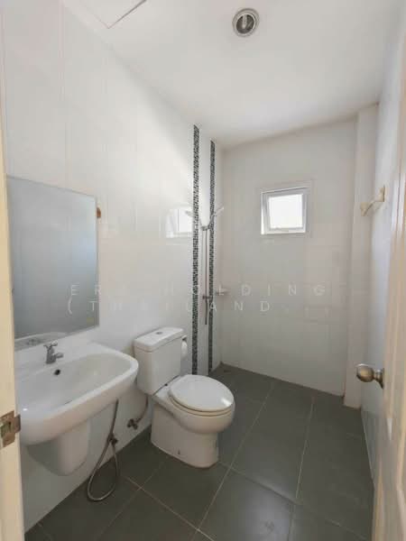 Baan Ratchaphruek Ramkhamhaeng-Suwinthawong, Bangkok, Suwinthawong Road, Saen Sab, Min Buri, Bangkok, 3 Bedrooms, 168 sqm, Single Detached House For Sale, by ERA Holding (Thailand) Co., Ltd., 500255244 - DDproperty.com