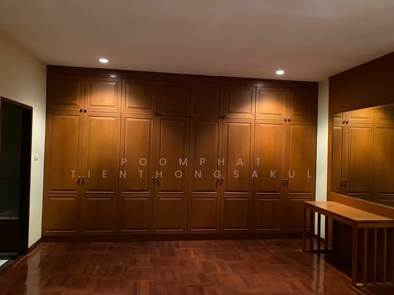 4-BR House, Bangkok, Nawamin, Bueng Kum, Bangkok, 4 Bedrooms, 357 sqm, Single Detached House For Sale, by Poomphat Tienthongsakul, 500255253 - DDproperty.com