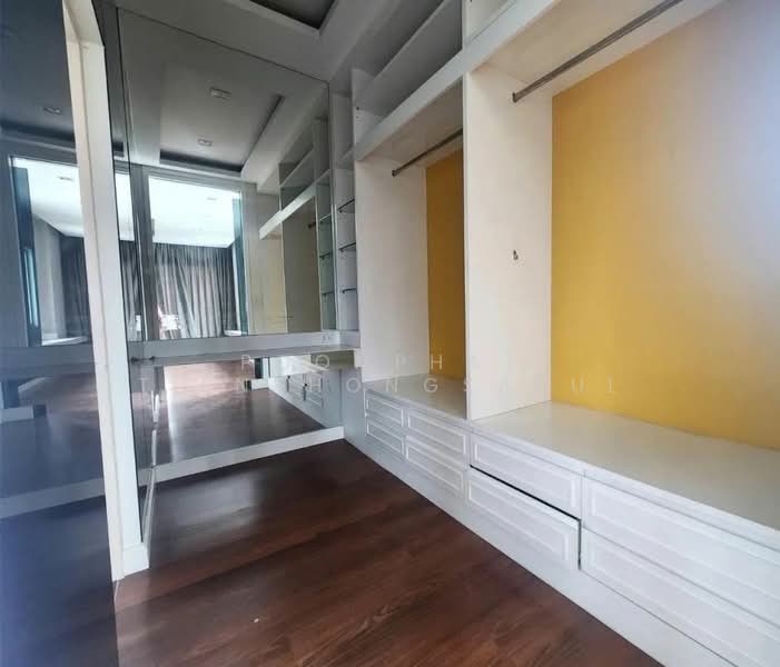 Casa Legend Ratchaphruek-Pinklao, Bangkok, 98 Ratchaphruek Rd, Taling Chan, Taling Chan, Bangkok, 3 Bedrooms, 288 sqm, Single Detached House For Sale, by Poomphat Tienthongsakul, 500255259 - DDproperty.com