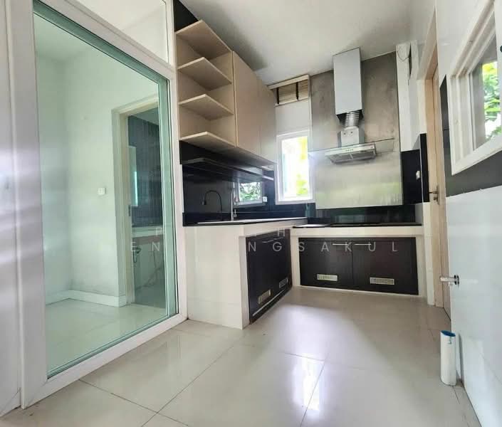 Casa Legend Ratchaphruek-Pinklao, Bangkok, 98 Ratchaphruek Rd, Taling Chan, Taling Chan, Bangkok, 3 Bedrooms, 288 sqm, Single Detached House For Sale, by Poomphat Tienthongsakul, 500255259 - DDproperty.com