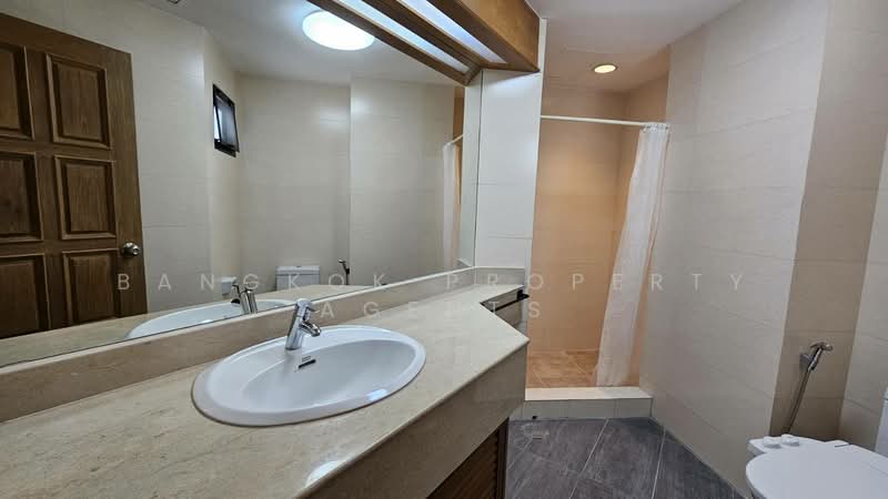 Fifty Fifth Tower, Bangkok, 84 Soi Sukhumvit 55, Sukhumvit Road, Khlong Tan Nua, Watthana, Bangkok, 2 Bedrooms, 170 sqm, Condo For Rent, by BANGKOK PROPERTY AGENTS, 500255268 - DDproperty.com