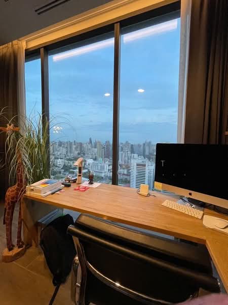 The Esse at Singha Complex, Bangkok, 1788 New Petchaburi Rd, Khlongtoei Nua, Watthana, Bangkok, 4 Bedrooms, 300 sqm, Condo For Sale, by Poomphat Tienthongsakul, 500255281 - DDproperty.com