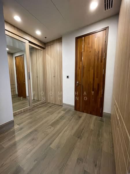 The Esse at Singha Complex, Bangkok, 1788 New Petchaburi Rd, Khlongtoei Nua, Watthana, Bangkok, 4 Bedrooms, 300 sqm, Condo For Sale, by Poomphat Tienthongsakul, 500255281 - DDproperty.com