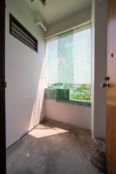 Apartment Ngamwongwan Chinnaket, Bangkok, Thung Song Hong, Lak Si, Bangkok, , 800 sqm, Shophouse For Sale, by Smart Living Bangkok Co.,Ltd., 500255315 - DDproperty.com