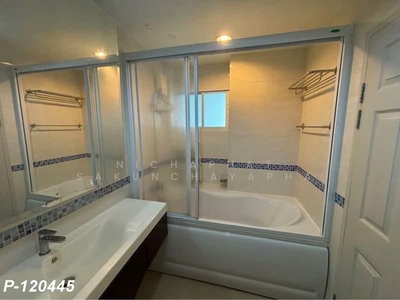 Life @ Ratchada-Suthisan, Bangkok, Ratchadapisek Road, Samsen Nok, Huai Khwang, Bangkok, 1 Bedroom, 45 sqm, Condo For Rent, by Nichaphat Sakunchayapha, 500255318 - DDproperty.com