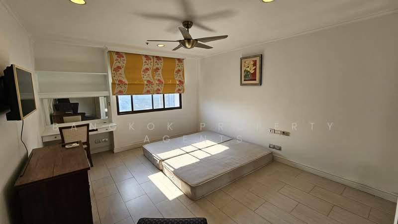 Kallista Mansion, Bangkok, 64 Soi Sukhumvit 11, Khlongtoei Nua, Watthana, Bangkok, 3 Bedrooms, 315 sqm, Condo For Rent, by BANGKOK PROPERTY AGENTS, 500255336 - DDproperty.com