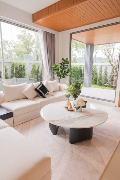 Le Villa Lake, Phuket, 3 Soi Khok Tanot 1, Choeng Thale, Thalang, Phuket, 3 Bedrooms, 400 sqm, Villa For Sale, by Mark Horsfall, 500255343 - DDproperty.com