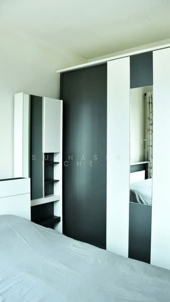 The Base Park East Sukhumvit 77, Bangkok, 99 Soi Pridi Banomyong 2, Phra Kanong Nua, Watthana, Bangkok, 1 Bedroom, 32 sqm, Condo For Sale, by Suthasinee Chenchopching, 500255350 - DDproperty.com