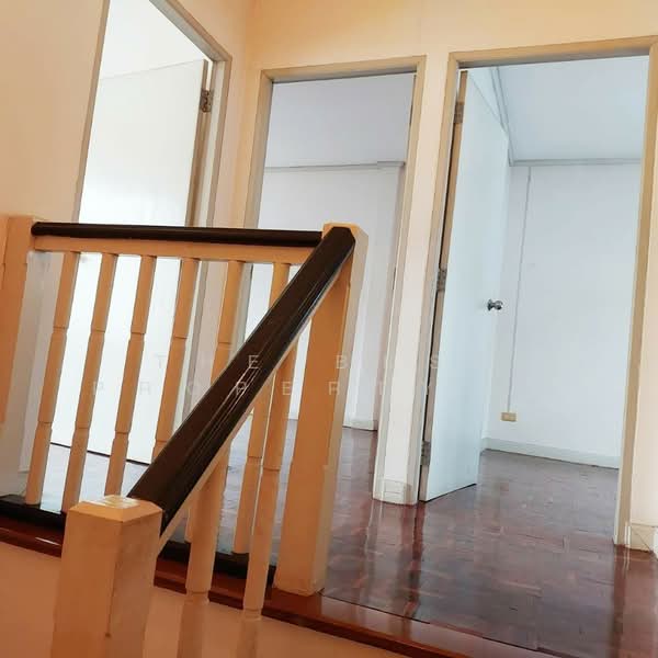 บุศรินทร์ พระยาสุเรนทร์40, Bangkok, Sam Wa Tawan Tok, Khlong Sam Wa, Bangkok, 3 Bedrooms, 100 sqm, Townhouse For Sale, by The Best Property เล็ก, 500255378 - DDproperty.com