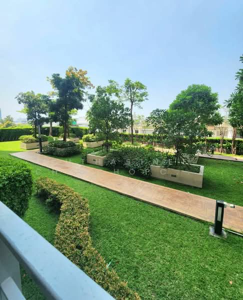 The Trust Residence Pinklao, Bangkok, 151 Boromarajonani Road, Arun Amarin, Bangkok Noi, Bangkok, 1 Bedroom, 29 sqm, Condo For Sale, by Suthasinee Chenchopching, 500255386 - DDproperty.com