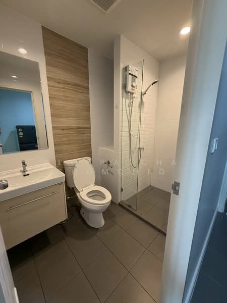 Metro Sky Wutthakat, Bangkok, Thanon Wutthakat, Talat Plu, Thon Buri, Bangkok, 1 Bedroom, 26 sqm, Condo For Rent, by Ploypatcha Chomchid, 500255413 - DDproperty.com