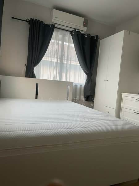 Kanasiri Wongwaen Lumlukka, Pathum Thani, Kanchanaphisek Ring, Bung Kham Proi, Lam Luk Ka, Pathum Thani, 5 Bedrooms, 220 sqm, Single Detached House For Rent, by Adisorn Ploymeerassamee, 500255482 - DDproperty.com